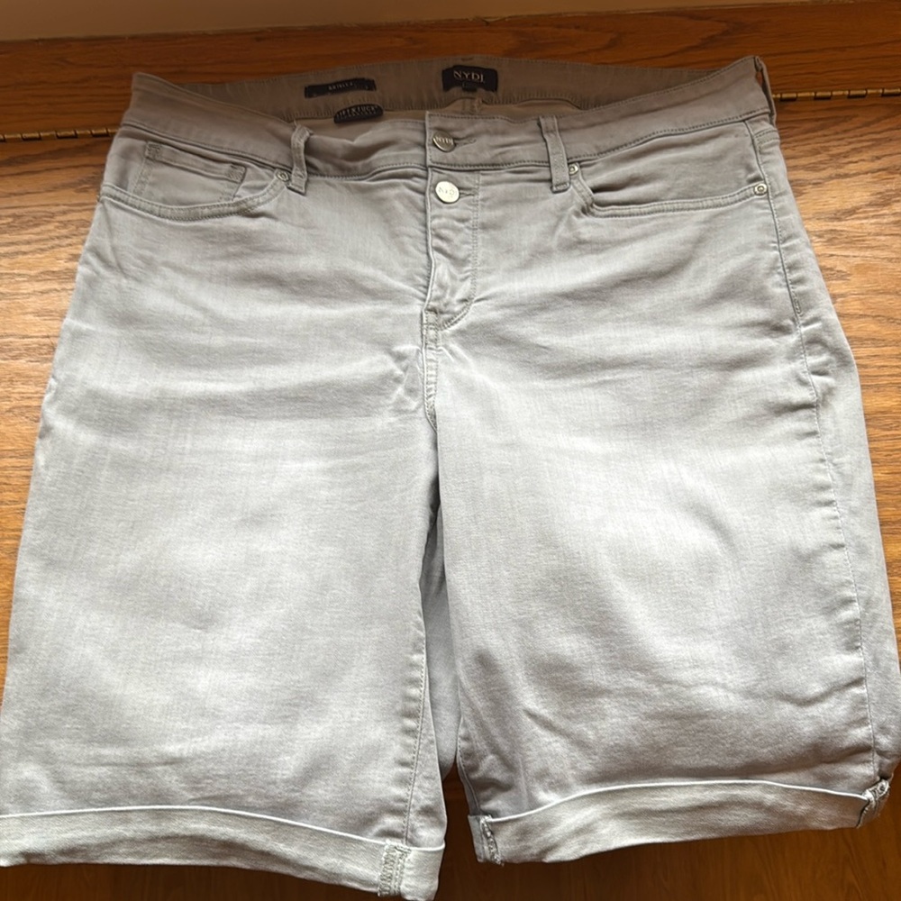 NYDJ Briella shorts